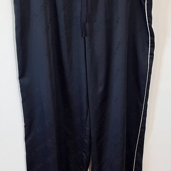 Victorias Secret Silk Pajama Set - Picture 7 of 11